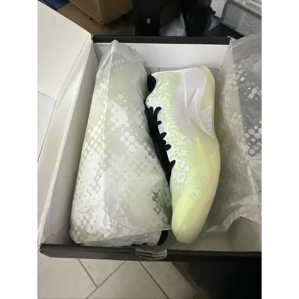 New Men's Size 9.5 Jordan Zion 3 No Guts White Volt DR0675-110